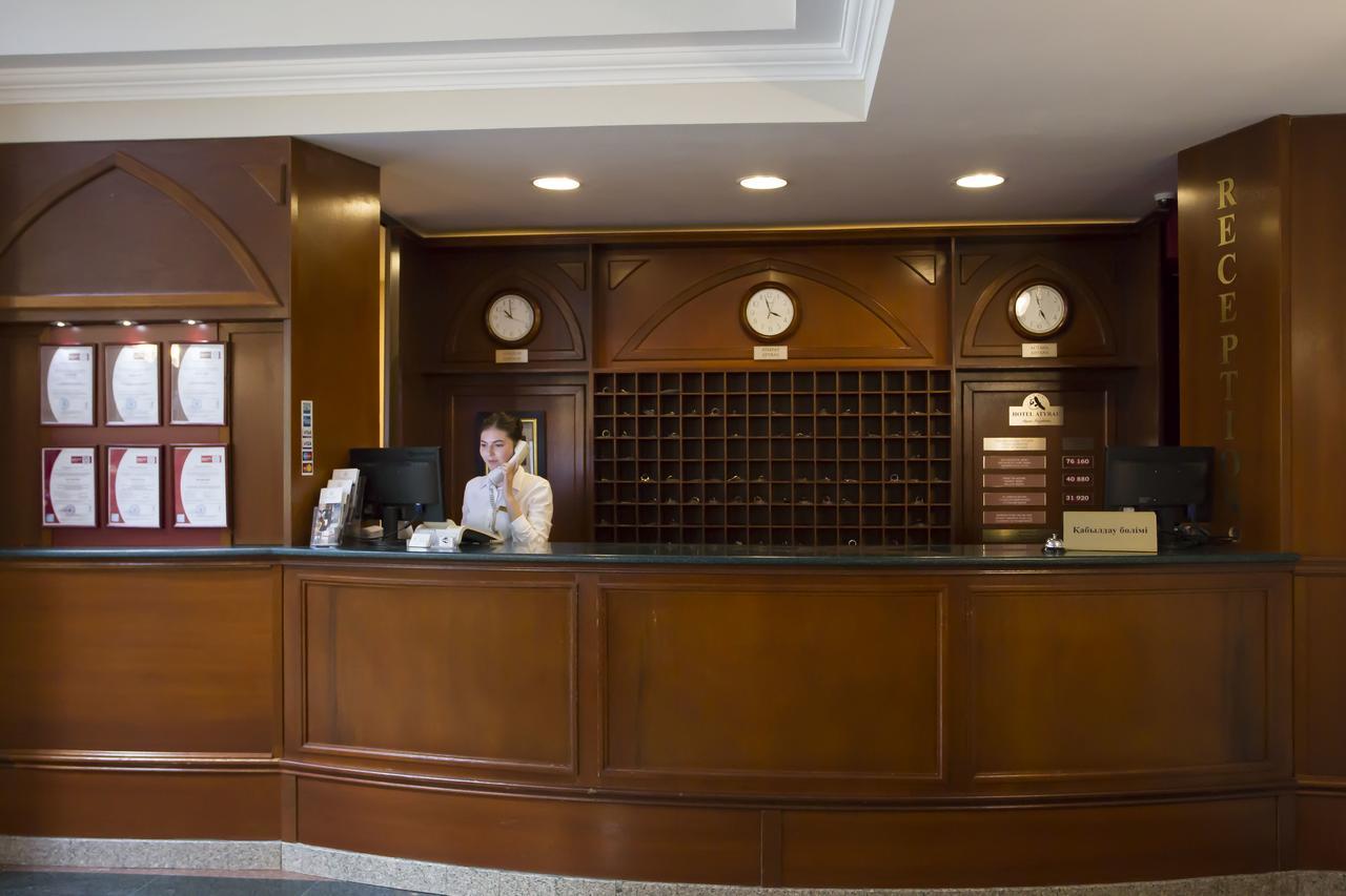 Atyrau Dastan Hotel Екстериор снимка